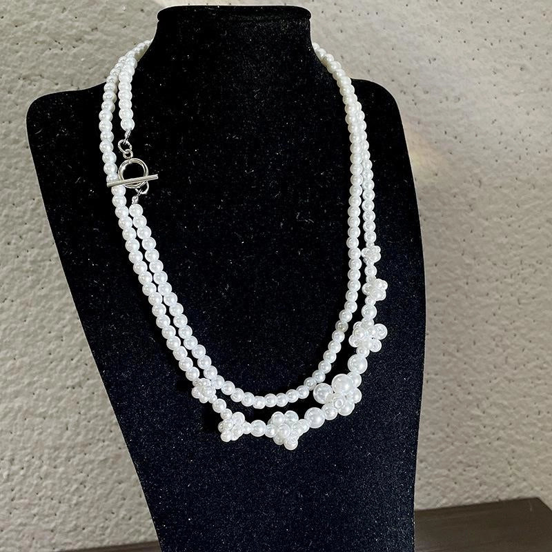 Collana vintage fatta a mano con perle e fiori, regalo di Natale o di compleanno.