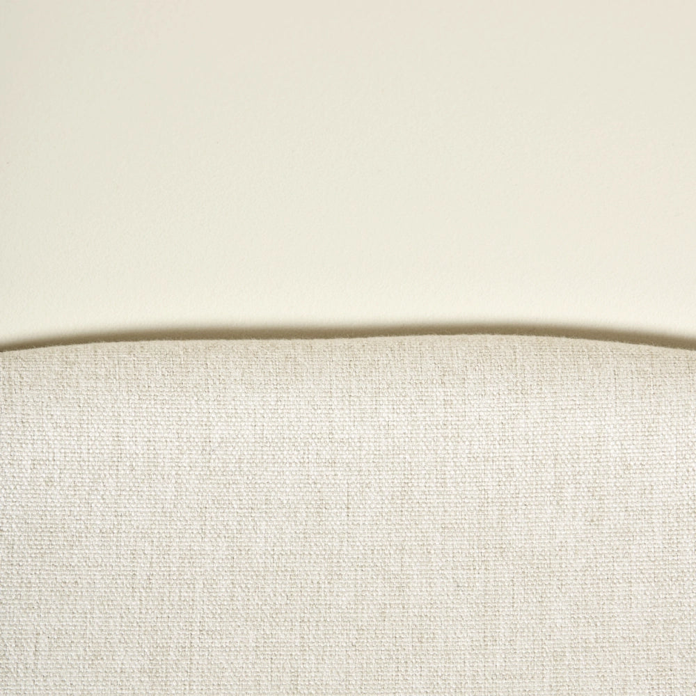 Set di 2 sedie da conferenza Seduta in poliestere beige chiaro Schienale in plastica Gambe in ferro Arredo ufficio moderno