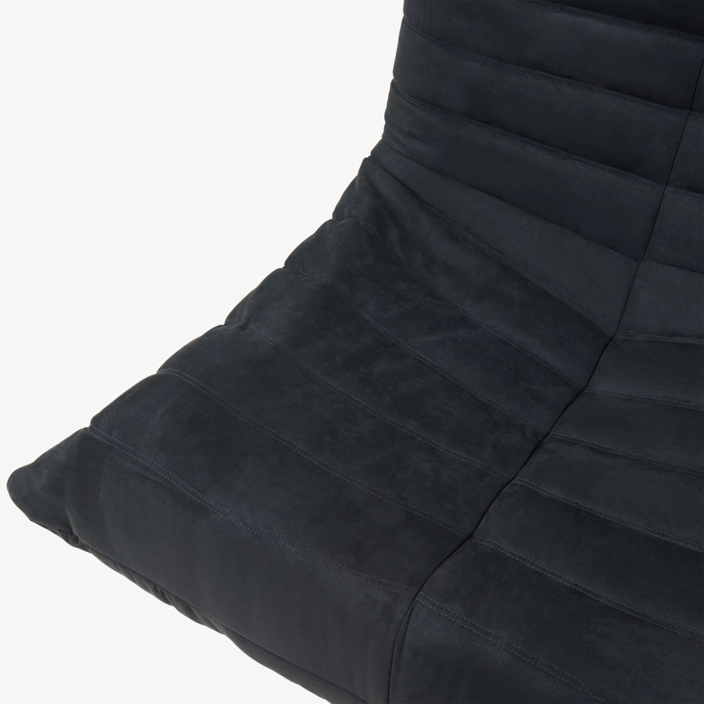 Poltrona Bassa Imbottita Kodsø con Rivestimento in Microfibra 75x90x100 cm - Nero [en.casa]