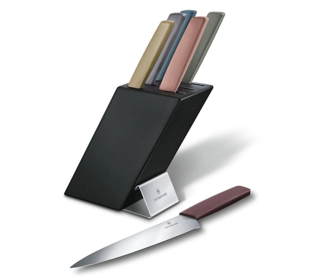 Victorinox 6.7186.66 Swiss Modern Ceppo Coltelli 6 Pezzi con Lama in Acciaio Inossidabile e Manici Colorati Legno di Faggio Laccato Nero colore Nero