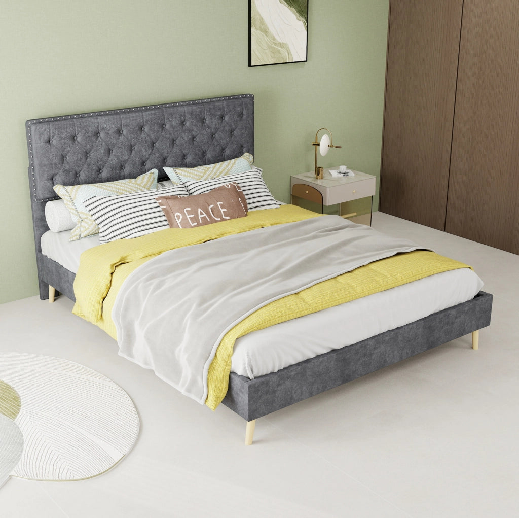 Letto matrimoniale 140x200 cm con testiera alta in velluto grigio e rete a doghe