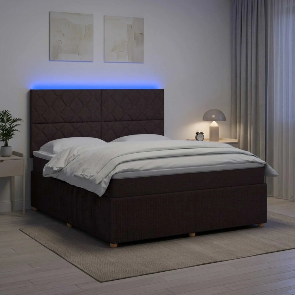 Letto Box Spring LED con Materasso Marrone Scuro 140 x 190 cm 3455863