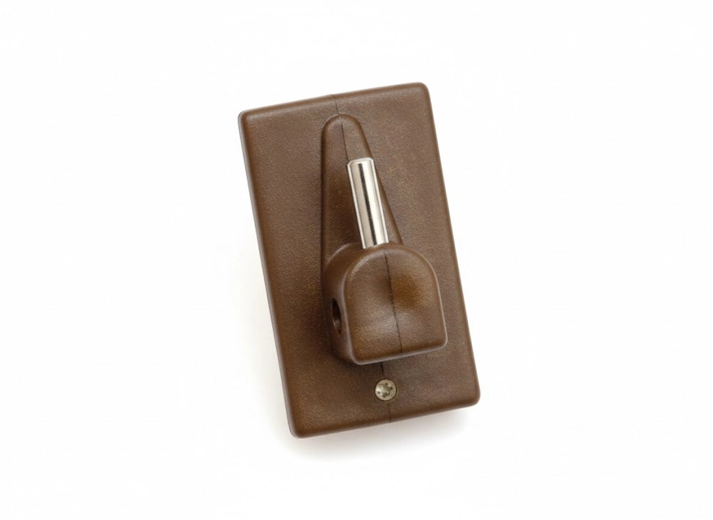 GANCIO PER BRIS BRIS IN PLASTICA IN BLISTER- - marrone, mm.32x18, in bl.4 pz. - 12 blister