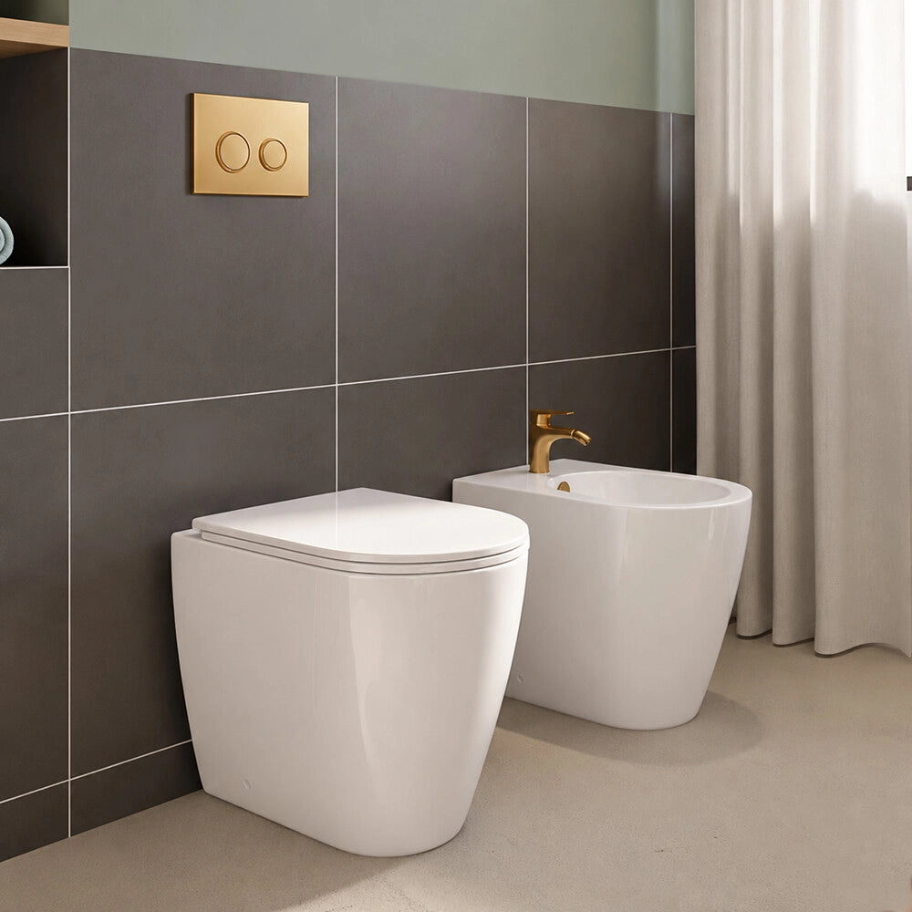 Sedile wc bianco in termoindurente con chiusura soft close per sanitari Kyoto