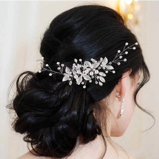 Accessorio di Cappellino per la Sposa - Design Elegante - Argento - Strass e Perle - Adatto per Spose e Damigelle - 13,2 x 9,3