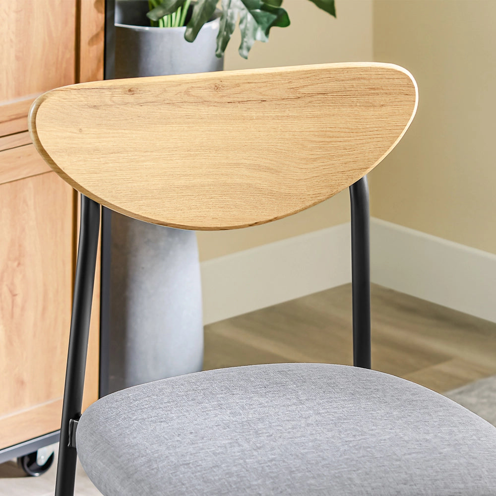 SoBuy Set Tavolo da Pranzo 5 Pezzi con 4 Sedie Comode, Tavolo da Cucina Compatto per Piccoli Spazi, Tavolo con Sedie Ideale per Sala da Cucina, Pranzo, Soggiorno, Balcone e Arredo Esterno OGT52-N