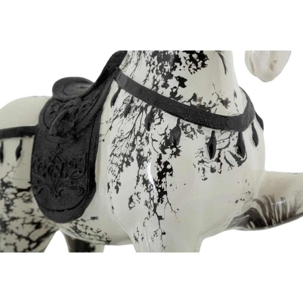 Scultura a forma di cavallo bicolore in poliresina L 31 × P 10,5 × H 34 cm