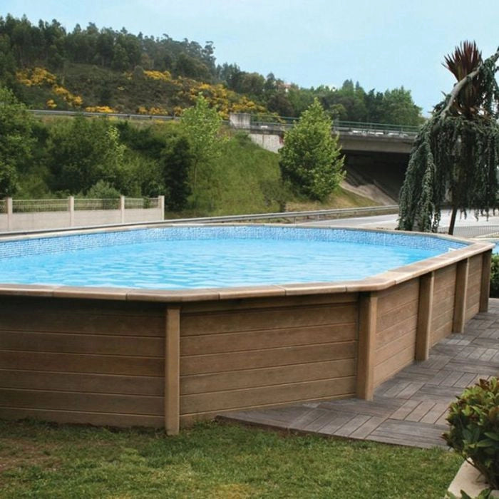 Kit Piscina Cemento Effetto Legno Naturalis Decagono Allungato 6,35 X 4,72 X H 1,40 M Con Filtrazione A Sabbia E Locale Tecnico