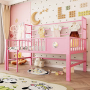 Letto a soppalco basso per bambini 90 × 200 cm con gitter di sicurezza, asta appendiabiti, ripiano a rete, senza materasso, metallo rosa