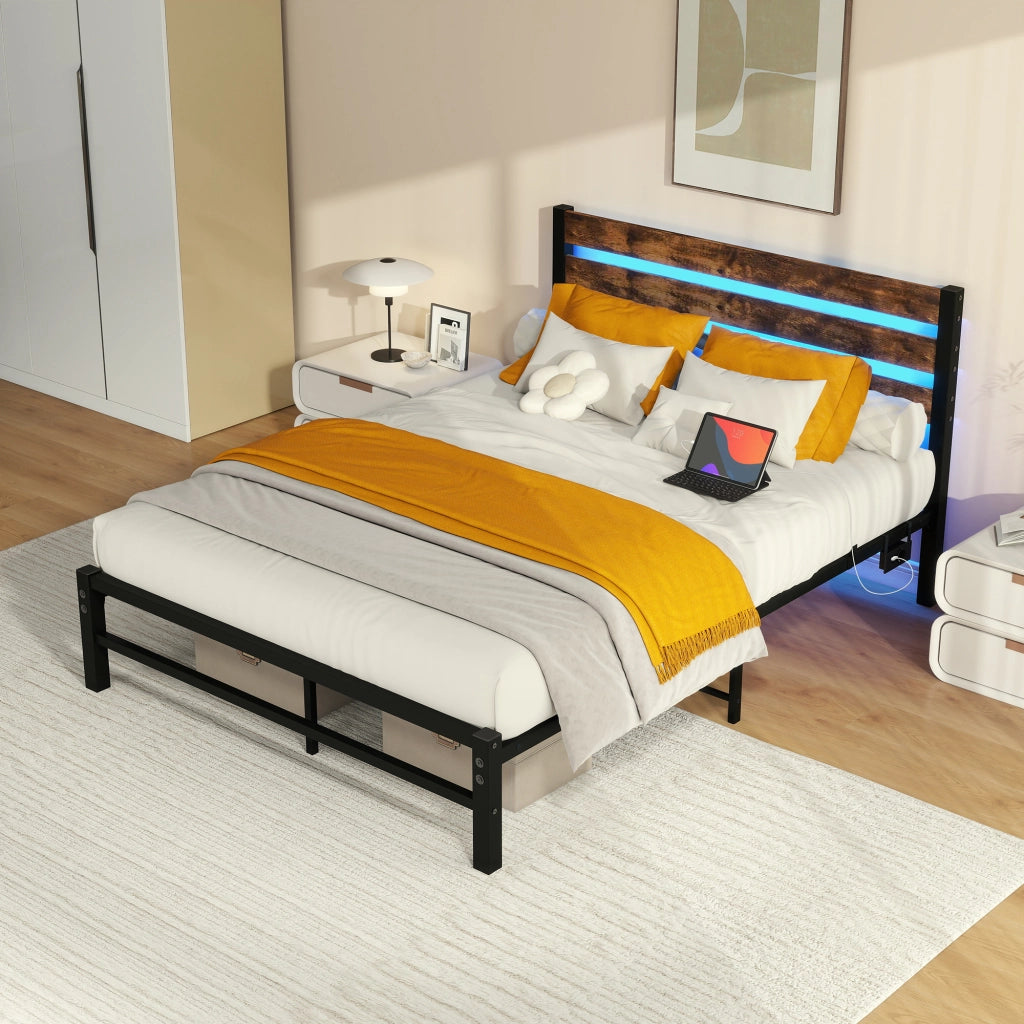 Letto in metallo con USB LED 140x200 cm MDF marrone e metallo