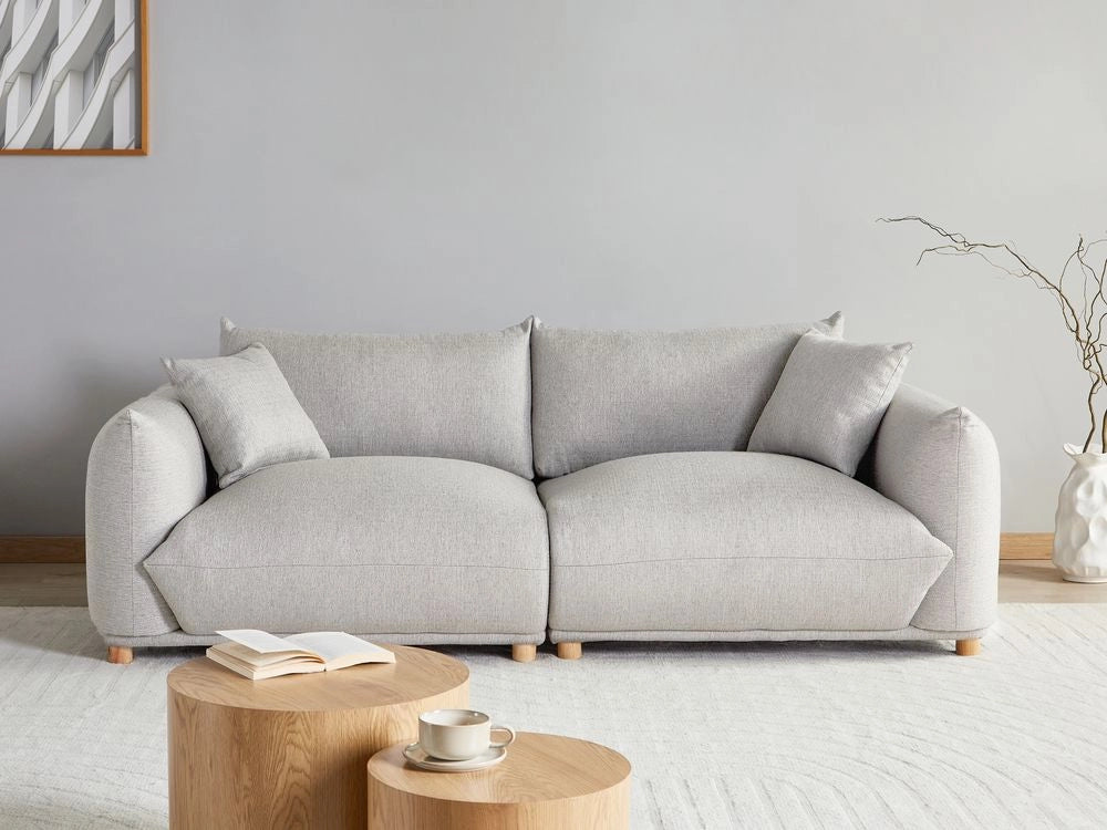 Divano in tessuto Grigio chiaro imbottito in poliestere 3 posti con cuscini decorativi Divano da soggiorno