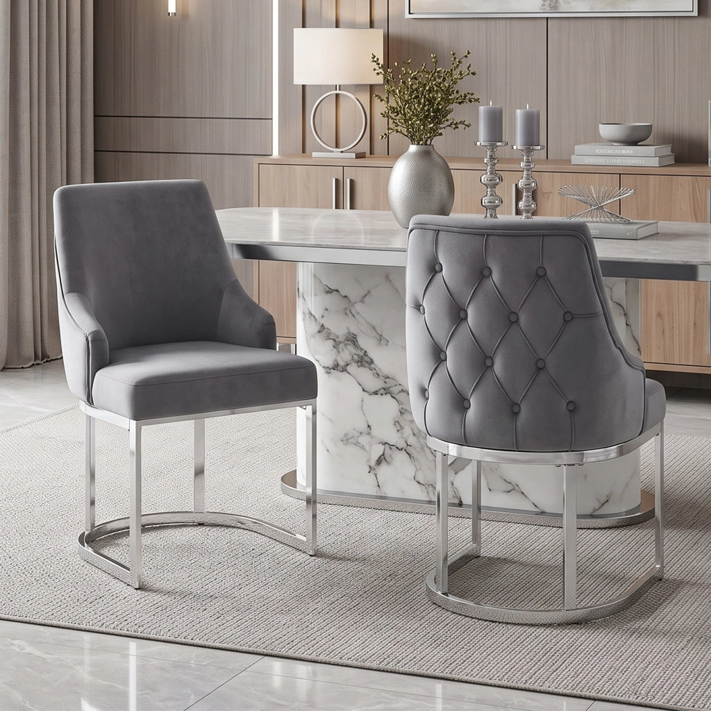Set di 2 sedie da pranzo in velluto grigio e metallo argentato, schienale trapuntato, stile moderno