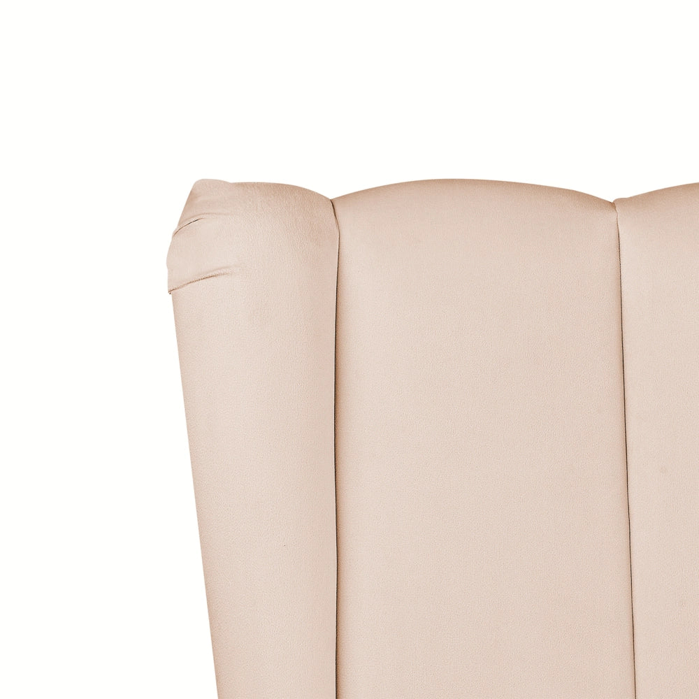 Letto in velluto beige rivestito con gambe in metallo dorato UE Dimensioni doppie 140 x 200 cm con testata con porta USB Camera da letto moderna e glam.