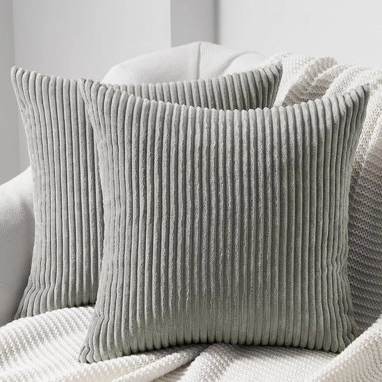 Set di 2 copricuscini decorativi 40x40 cm in corduroy grigio con disegno a strisce