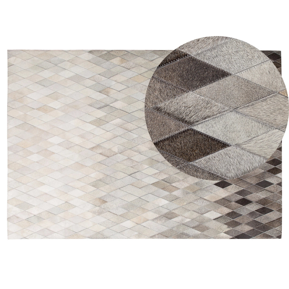Tappeto Bianco e Pelle Grigia 140 x 200 cm Moderno Patchwork Lavorato a Mano