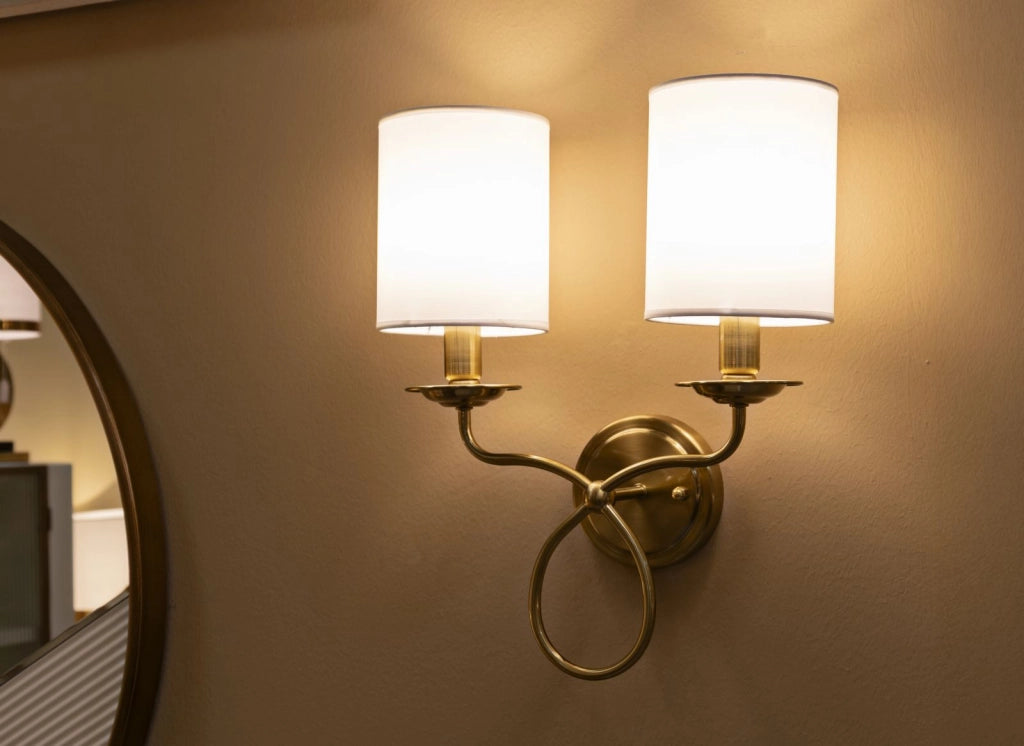 Lampada da Muro Zagabria 35,5x17x43 cm in Ferro e Tessuto Oro e Bianco