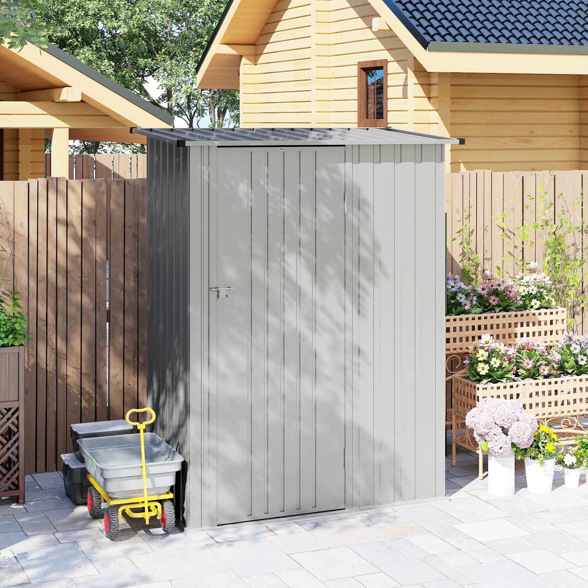 Capanno Porta Attrezzi 142x86x189 cm con Tetto Inclinato e Porta Bloccabile in Metallo Argento