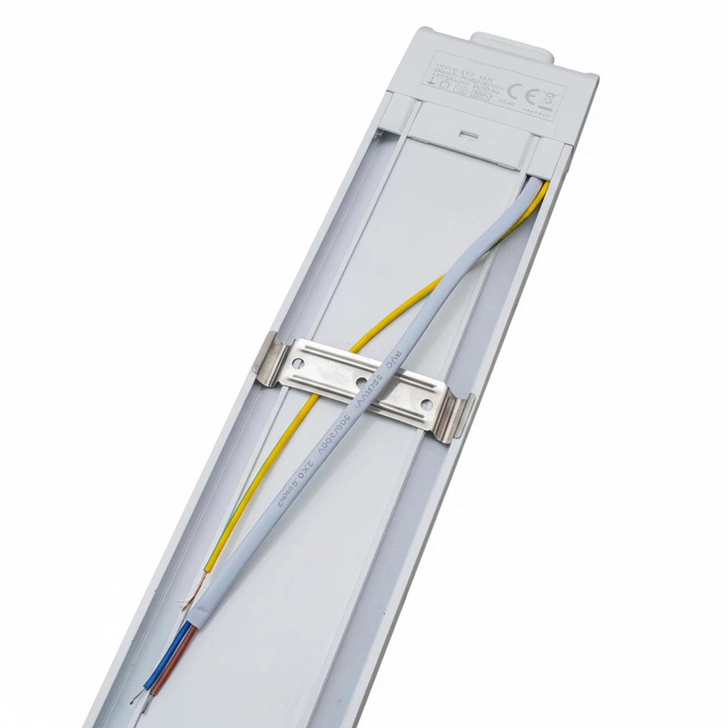 Plafoniera lineare slim moderna LED 72W 150cm lampada CCT 7200lm luce soffitto parete garage officina negozio 230V