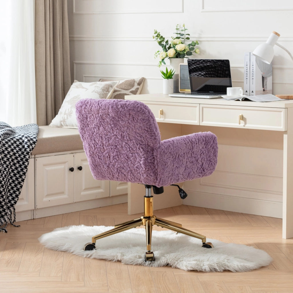 Sedia girevole e reclinabile con braccioli in pelliccia sintetica viola e base in metallo dorato 60 × 28,5 × 50 cm