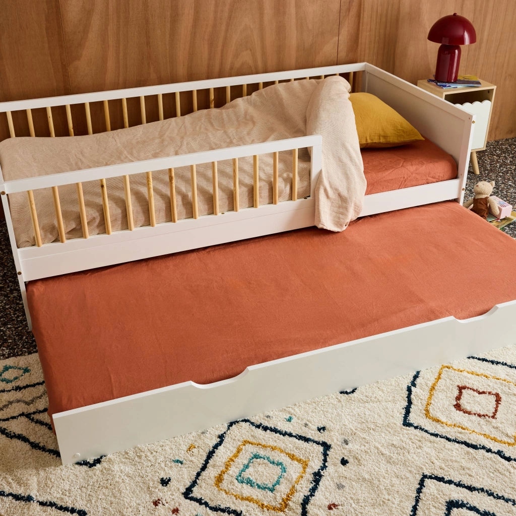 Cassetto letto per bambini roya in legno di pino naturale, bianco