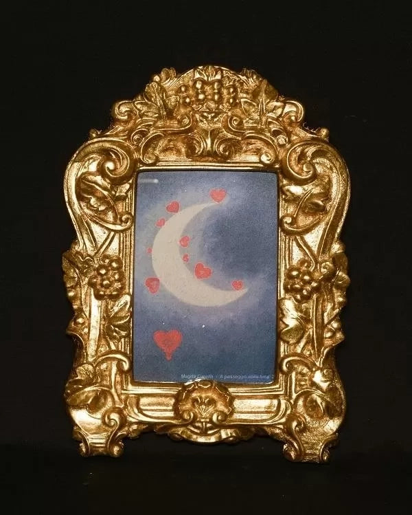 Mobili2g - portafoto in foglia oro rettangolare-sagomata- misure: l.17 x h.25 x p.2