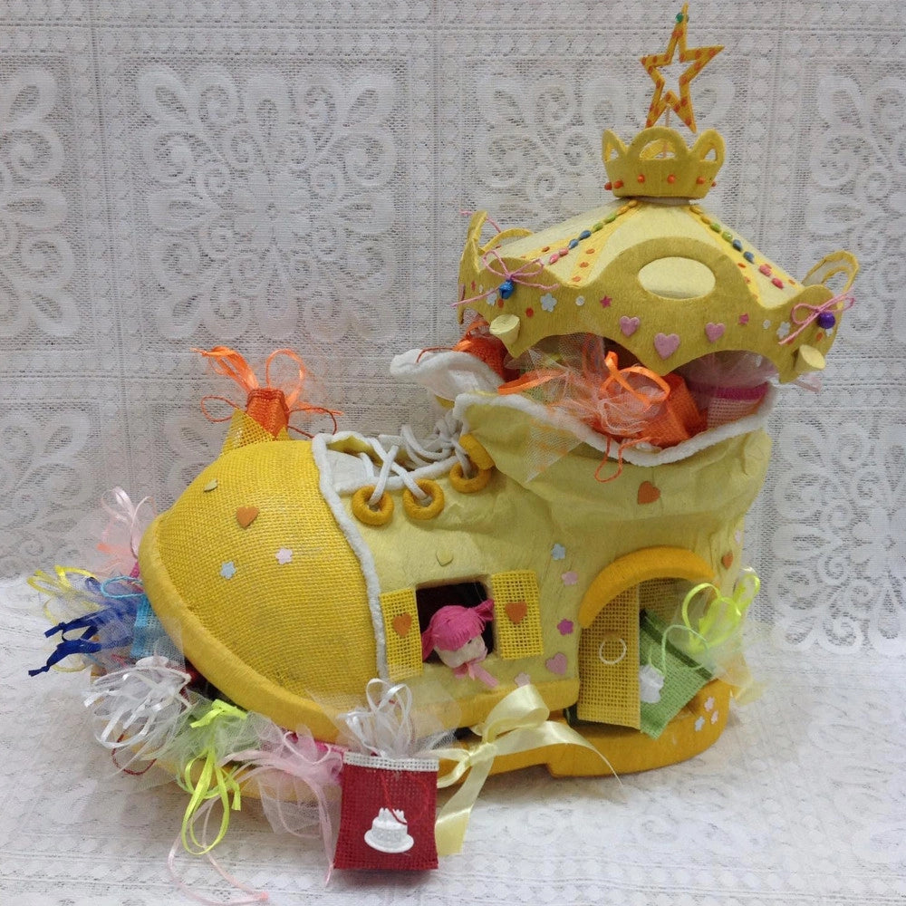 Trade Shop - 36 Bomboniere Preconfezionate Per Nascita Sacchettini Confetti Scarpa Giallo -