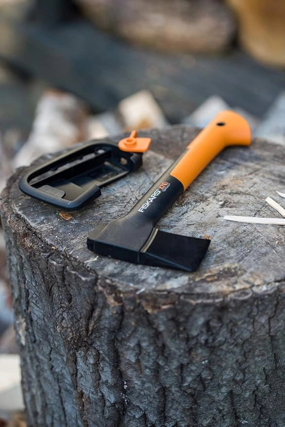 Fiskars ASCIA DA TAGLIO XS X7 gr. 700
