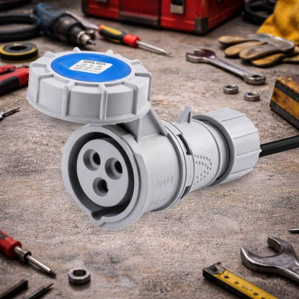 Presa industriale ecova 30532 16a 230v 2p+t ip67