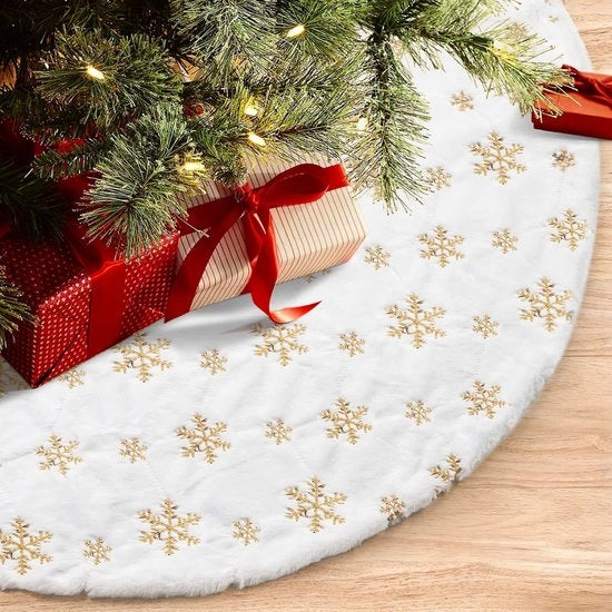 Decorazione di Natale a forma di fiocco di neve, 122 cm, con mantella per albero decorata con pailletti di velluto dorati.