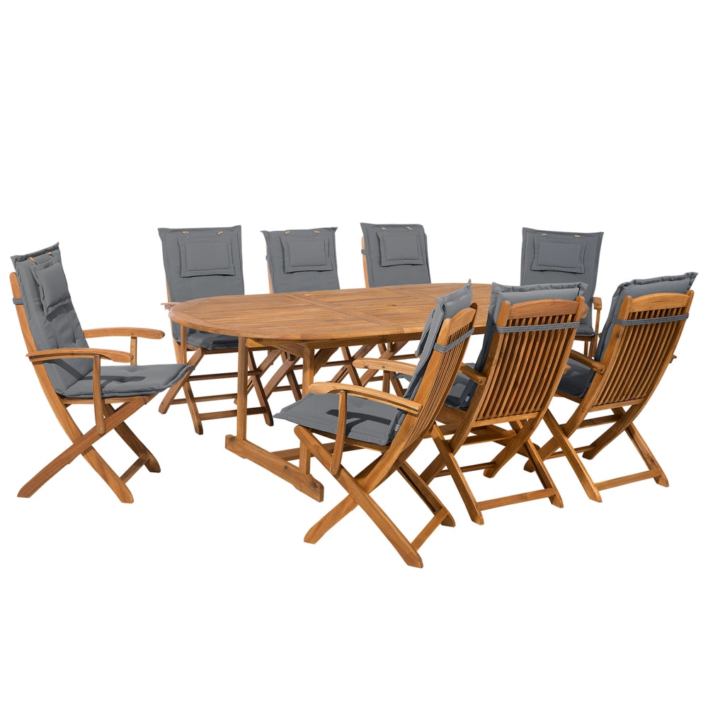 Set da pranzo per esterni in legno di acacia chiaro con cuscini grigio scuro tavolo a 8 posti sedie pieghevoli design rustico