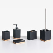 Set di 5 accessori da bagno con portasapone, dispenser, scopino, bicchiere e portaspazzolini nero
