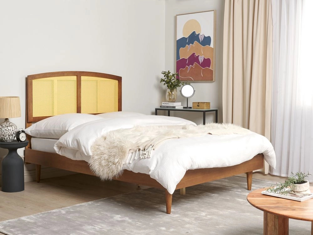 Letto in legno di gomma chiaro UE matrimoniale 140 x200 cm con testiera a doghe Stile rustico minimalista