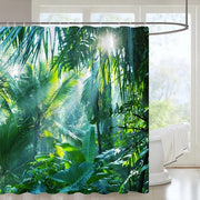 Douchegordijn 180x180 con paesaggio di palme in un verde tropicale, realizzato in poliestere idrorepellente, lavabile.