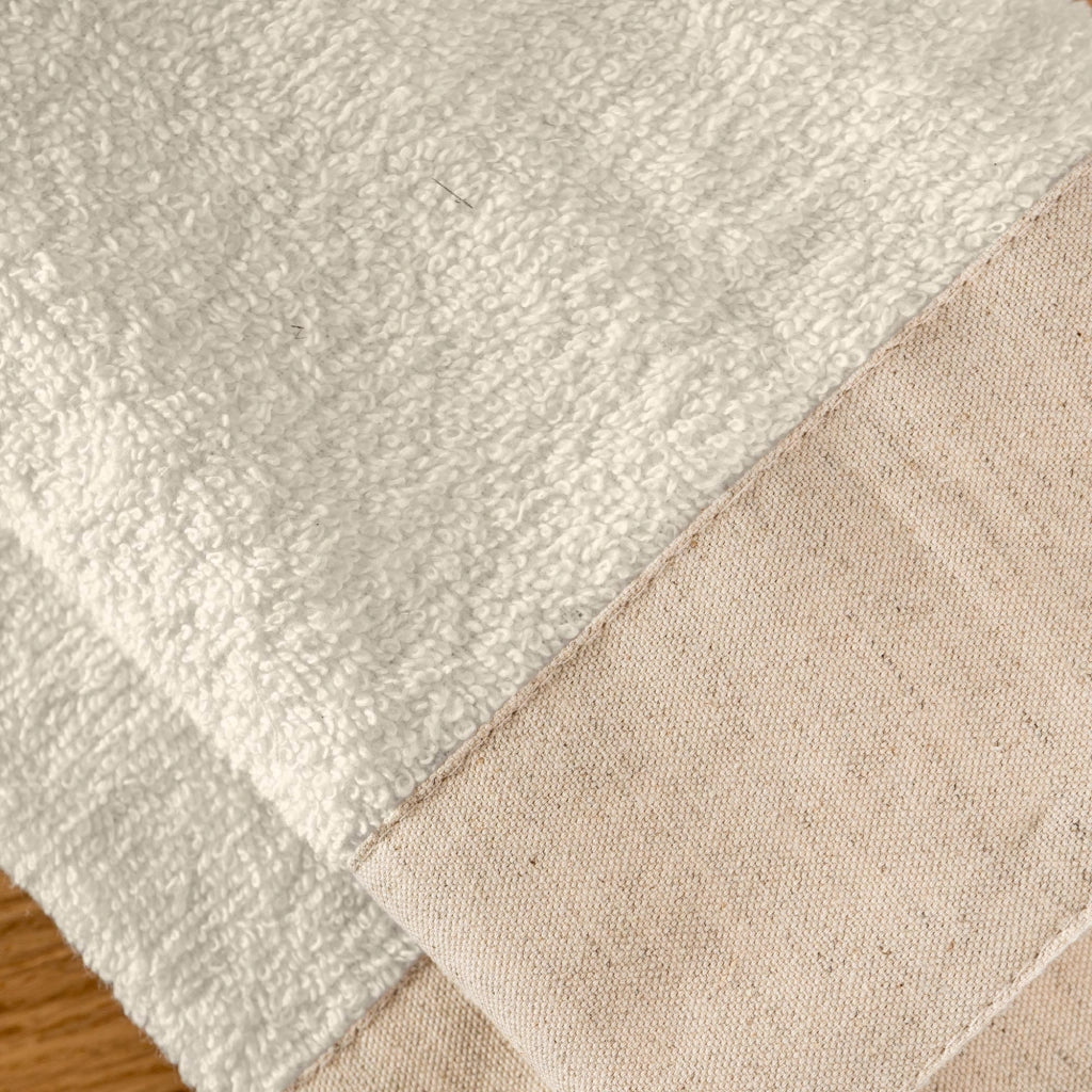 Set Asciugamani Bagno 2 Pezzi con Balza in Lino – Salvietta + Ospite – Morbidi, Super Assorbenti e Delicati sulla Pelle – Certificati OEKO-TEX – Eleganti e Resistenti  Panna