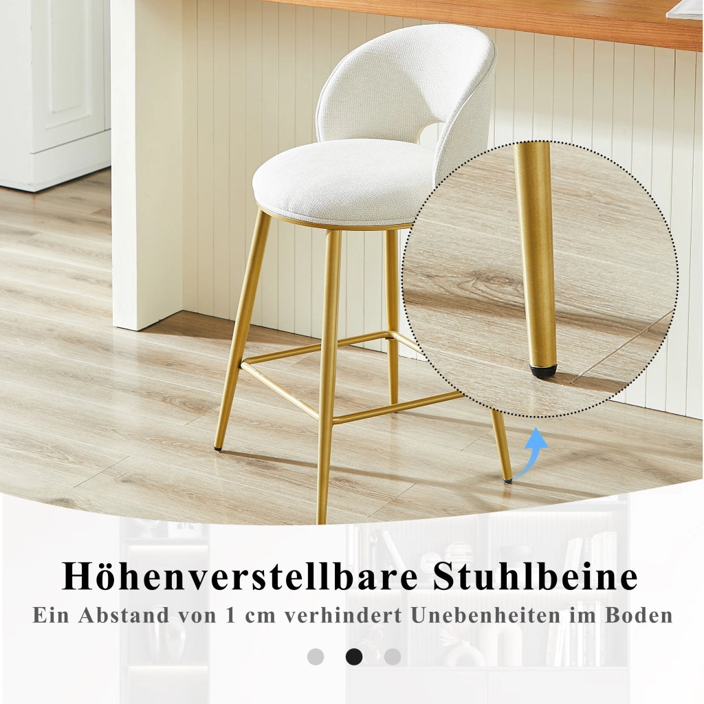 Sgabello da bar in tessuto chenille con schienale traforato e poggiapiedi, struttura in metallo beige per cucina