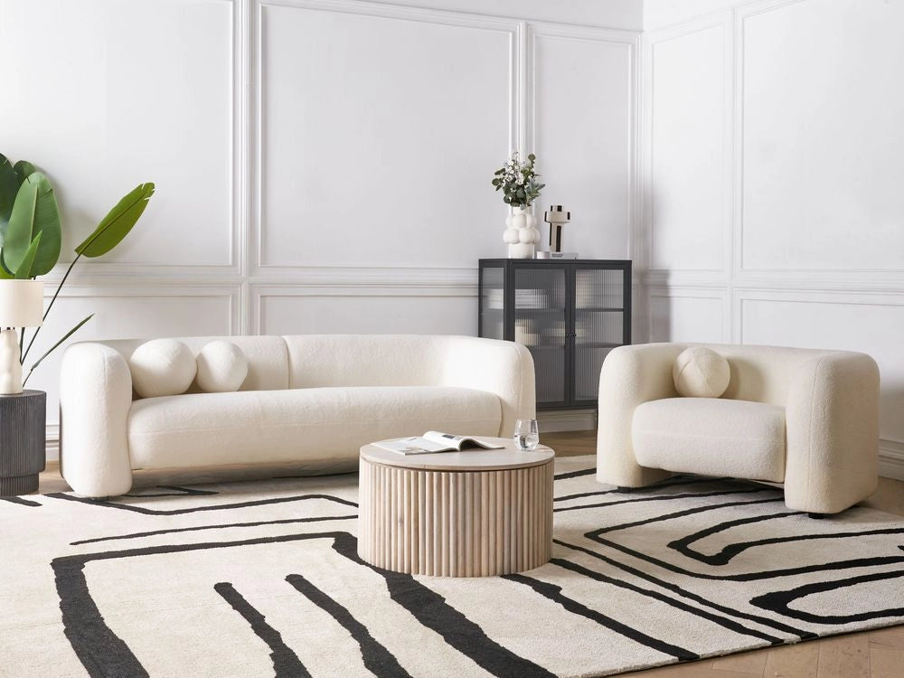 Set da salotto composto da divano e poltrona in bouclè bianco 4 posti con cuscini aggiuntivi stile glamour retrò soggiorno