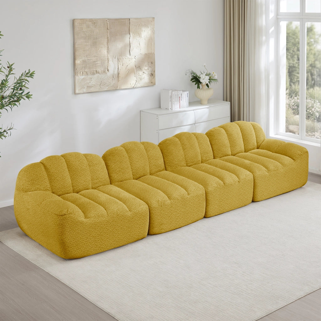 Divano modulare ad angolo con seduta profonda e schienale ergonomico in pile granulato giallo 366 × 104 × 79 cm