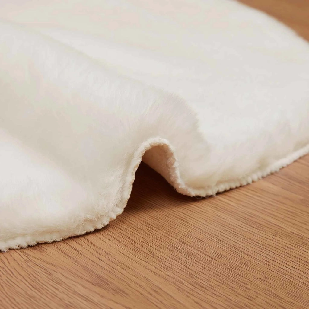 Tappeto antiscivolo in sintetica di coniglio OLITE Crema 42021673