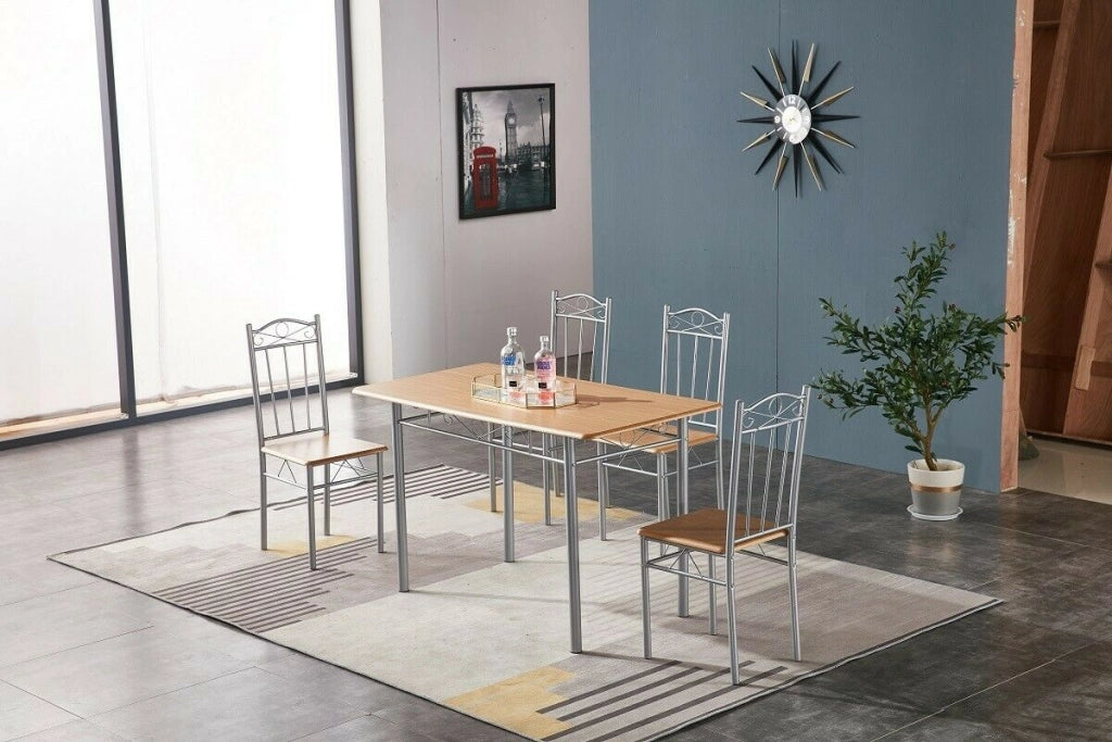 SET TAVOLO CON 4 SEDIE EFFETTO LEGNO CHIARO 120X70 Cm