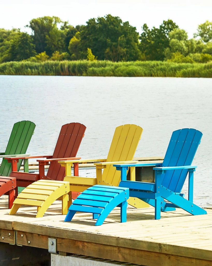Sedia da giardino in legno di plastica blu con poggiapiedi resistente agli agenti atmosferici in stile moderno