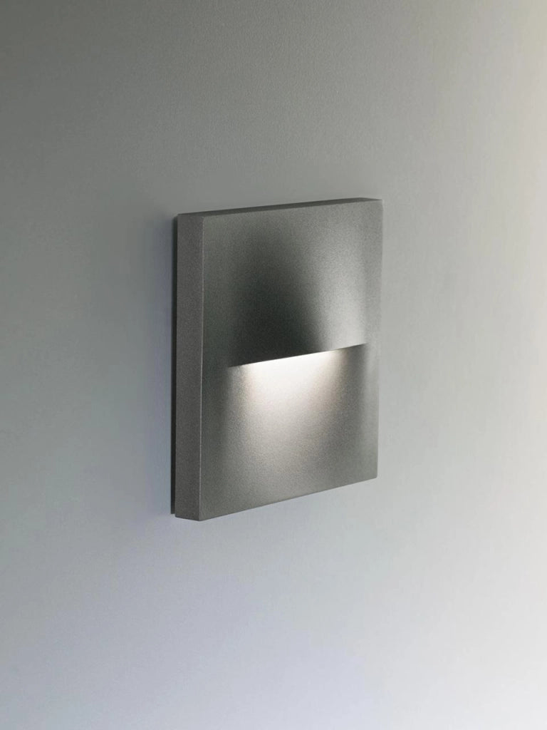 SEGNA PASSO QUADRO 'OPEN' colore grafite - 3 watt  - SOVIL