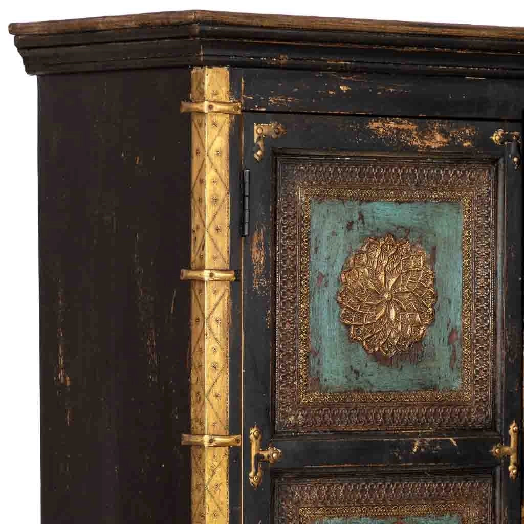 Armadio in legno artigianale, 102x44x183h cm, nero