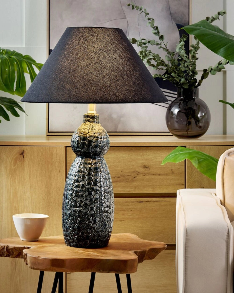 Lampada da tavolo Base in ceramica blu scuro nero Paralume in tessuto Illuminazione d'ambiente Lampada da tavolo da comodino
