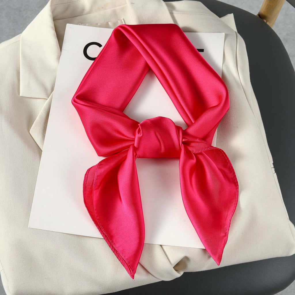 Nuova sciarpa da donna in seta stampata, stile coreano, sciarpa decorativa alla moda e versatile.
