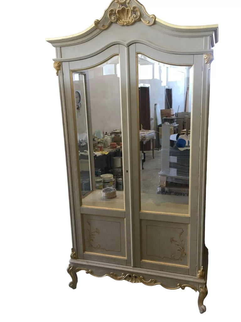 Vetrina in legno 2 porte impero finitura bianco/oro misura l.114 p.46 h.217 - Mobili 2G