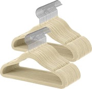Set di appesiabiti per bambini da 50 - Hanger 360° girevole - Argento - Sabbia beige