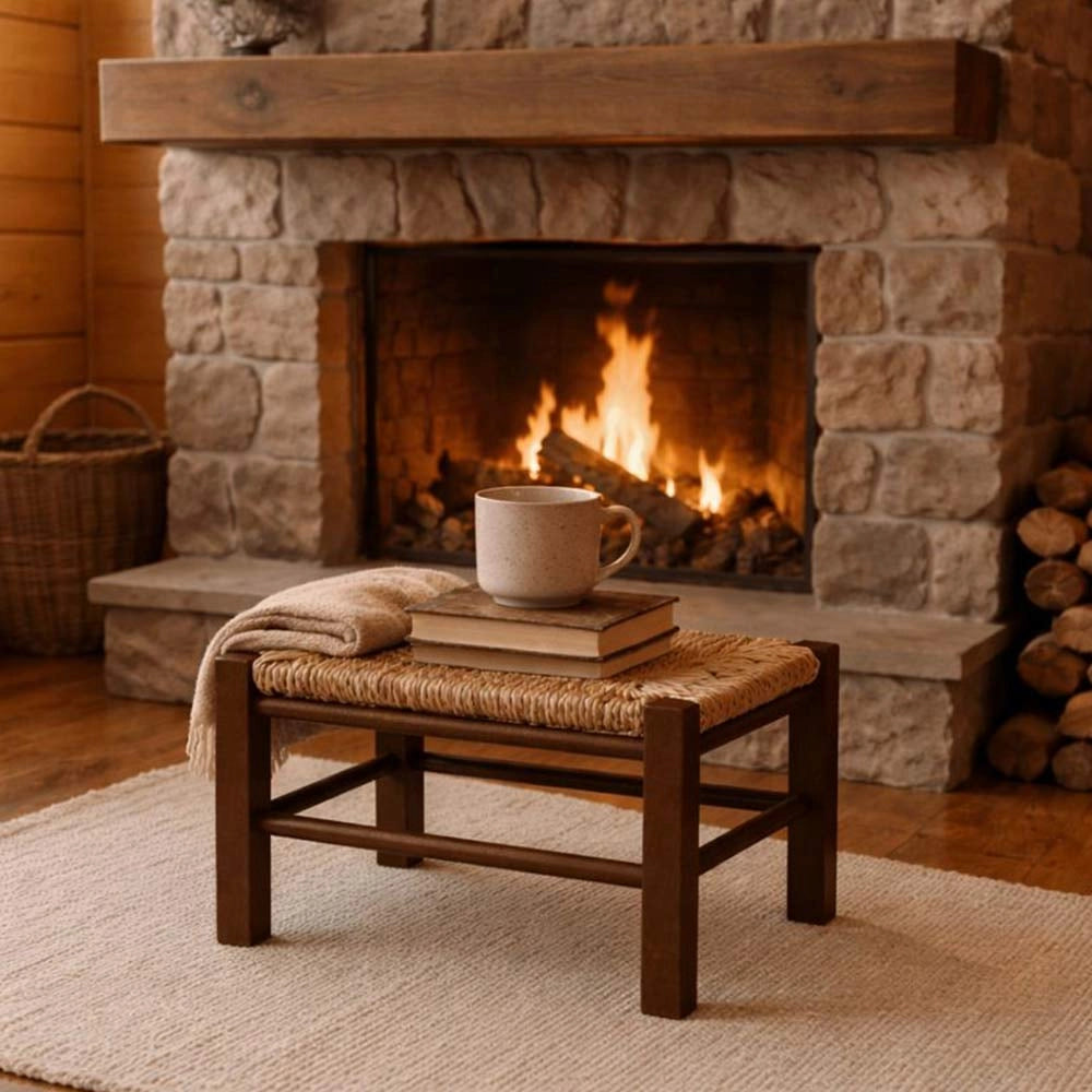 Sgabelli relax coppia poggiapiedi in legno noce scuro con sedile in paglia