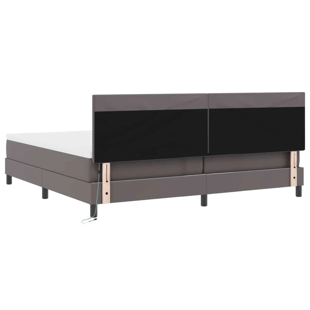Letto a molle con materasso Grigio 200 x 200 cm Pelle sintetica 3339066