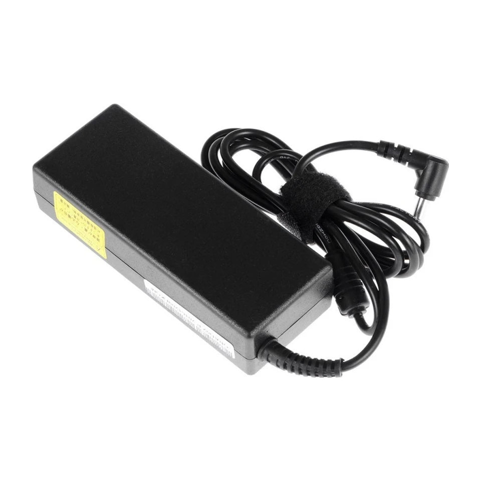 Adattatore/inverter Green Cell AD02P da interno 90 W nero
