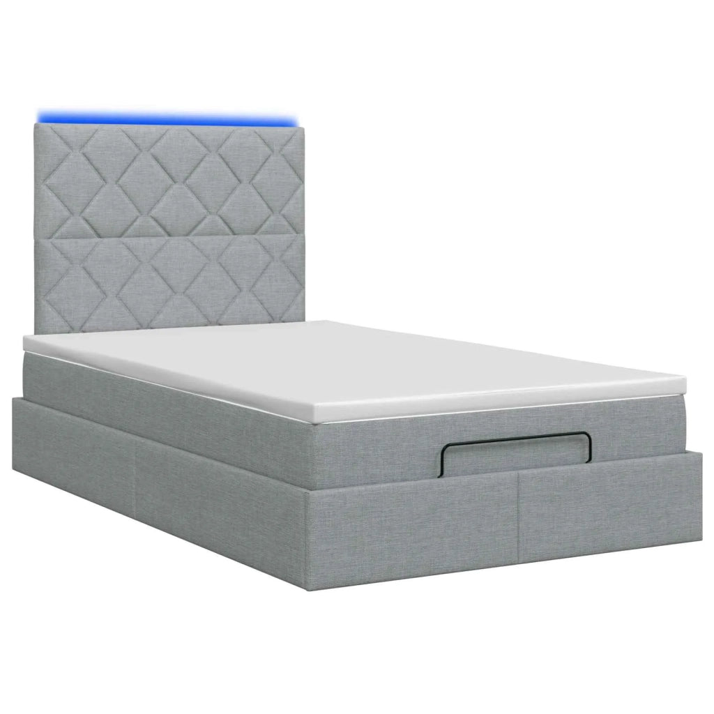 Letto Ottomano con Materasso e LED Grigio Chiaro 120 x 200 cm 3458145